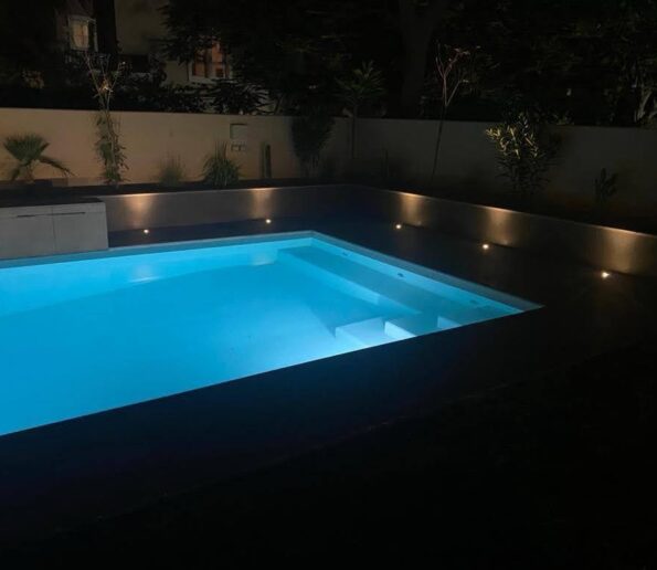 Modern residential swimming pool with sleek design in Dubai